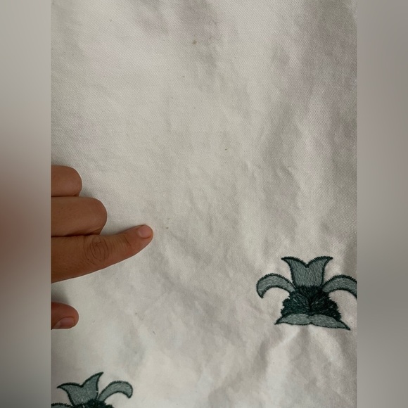 Zara Elegant White and Green Embroidered Women's Dress Size M - Picture 3 of 14